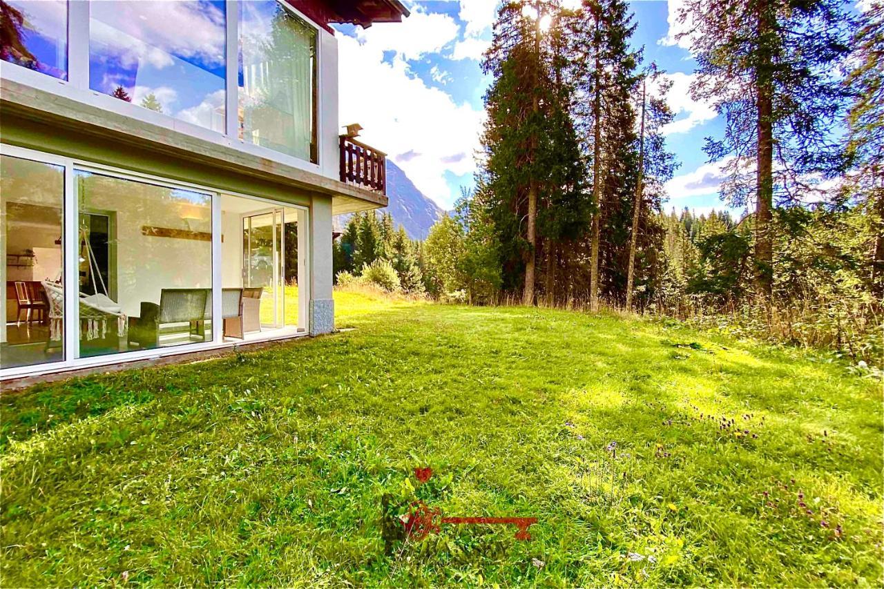 Alpine Chalet Retreat: San Bernardino Ski & Hike Haven Exterior photo